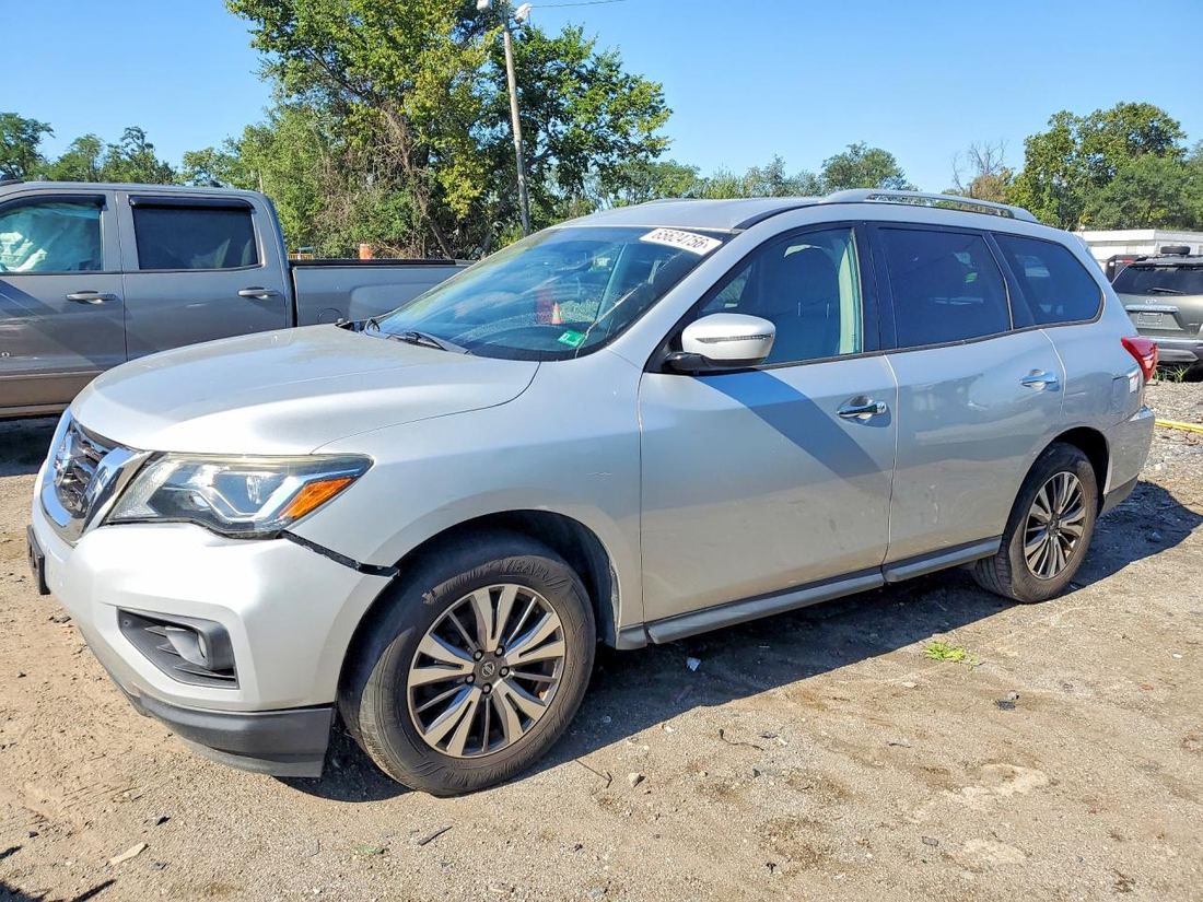 2017 NISSAN PATHFINDER