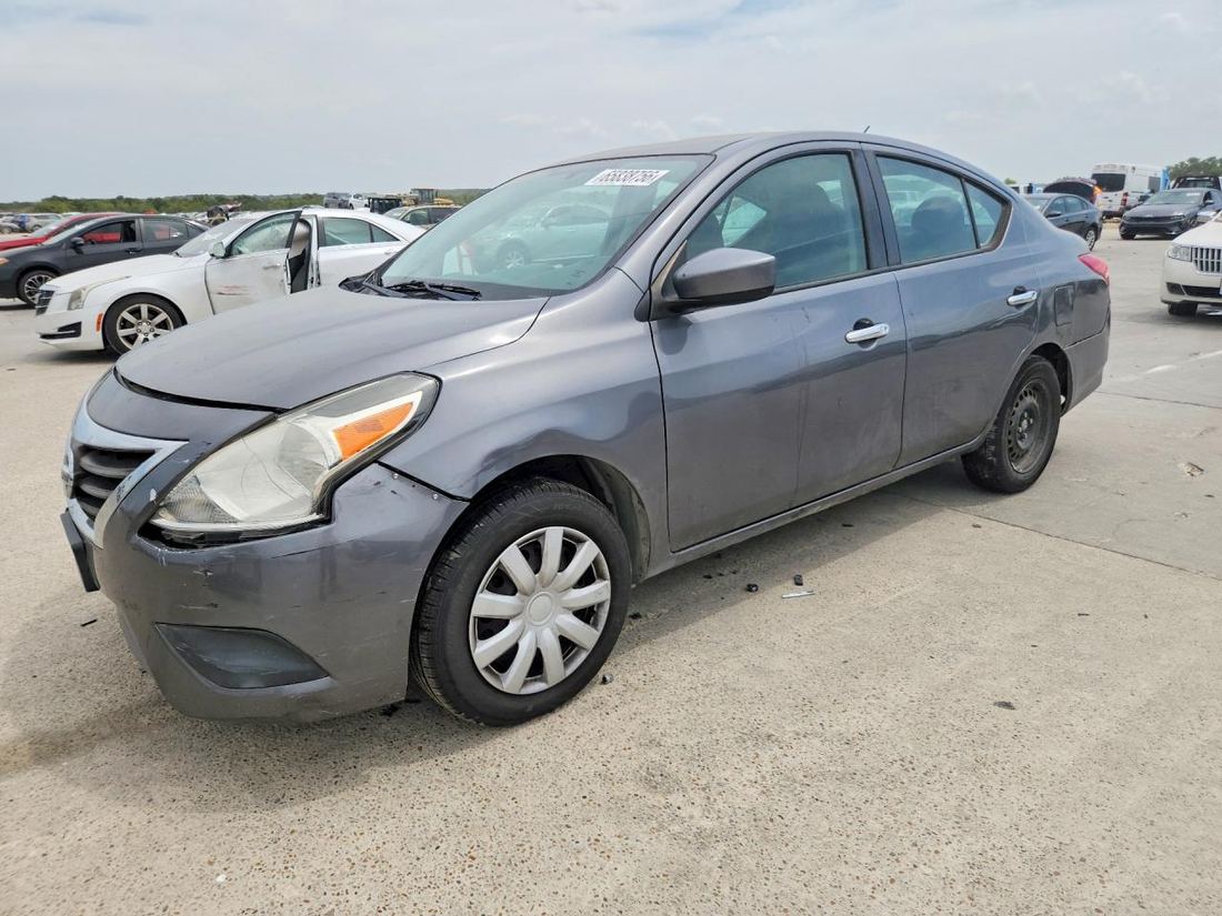 2018 NISSAN VERSA