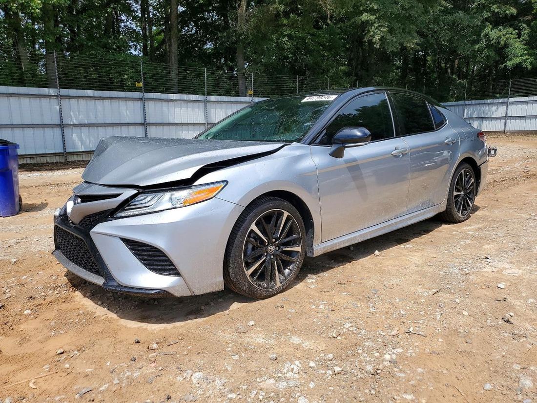 2019 TOYOTA CAMRY