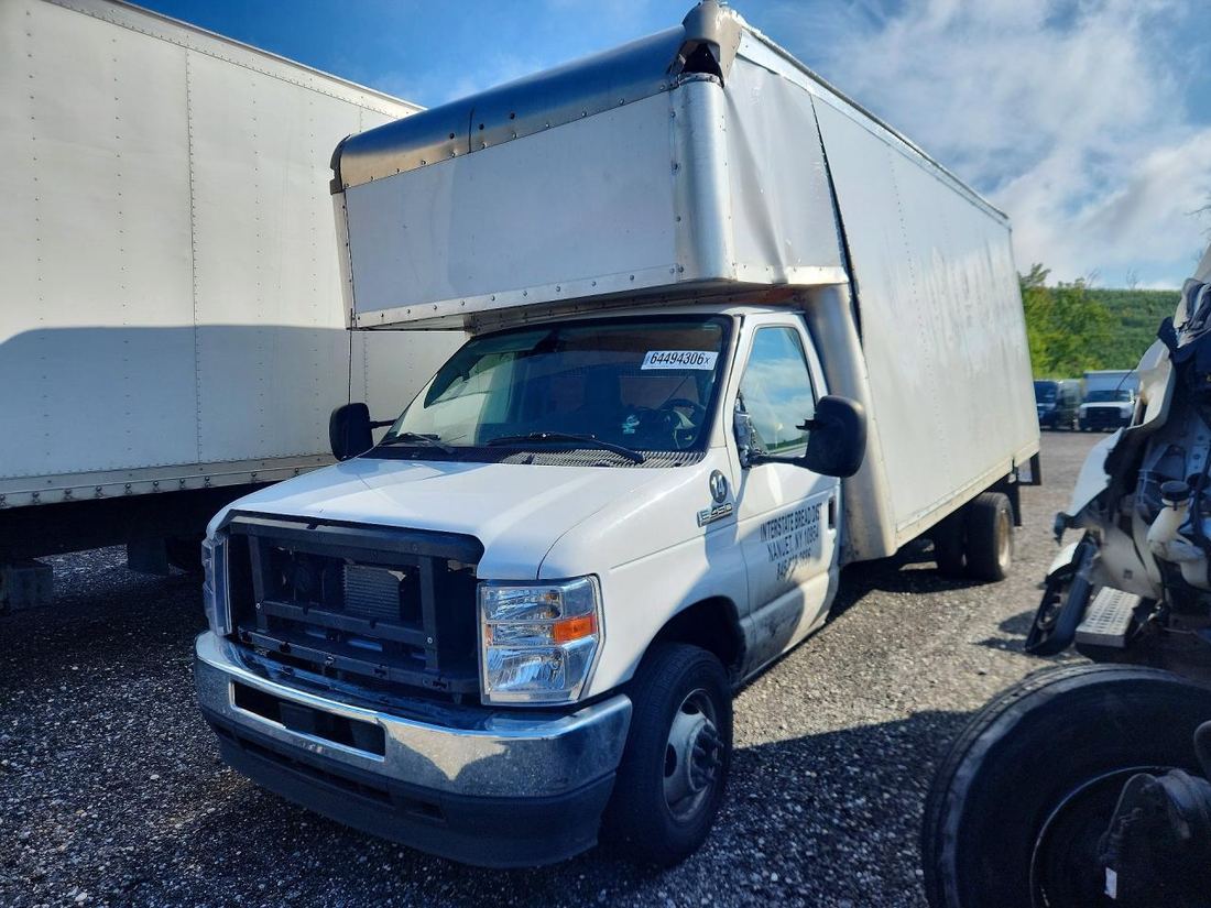 2024 FORD ECONOLINE