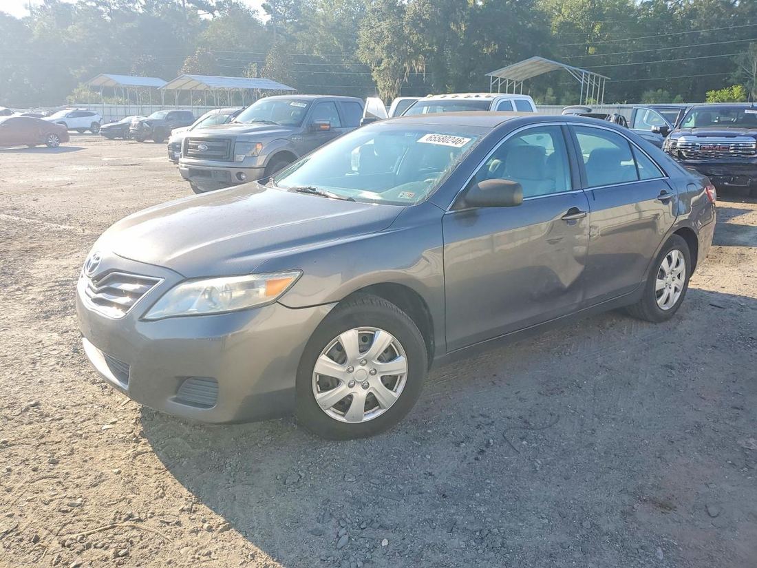 2011 TOYOTA CAMRY