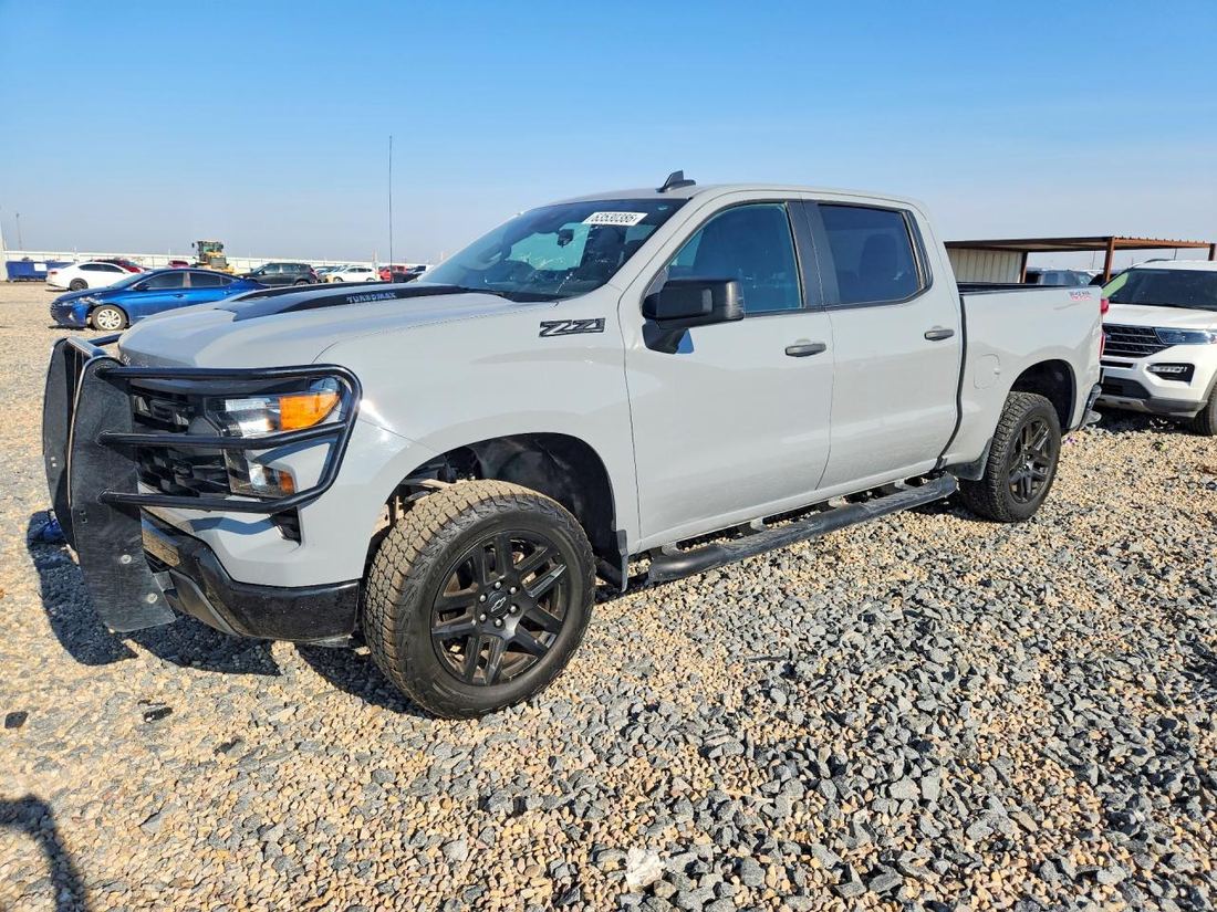 2024 CHEVROLET SILVERADO
