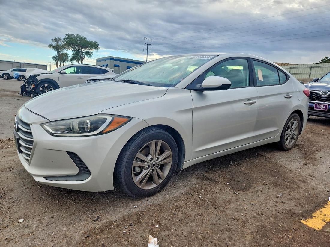 2017 HYUNDAI ELANTRA
