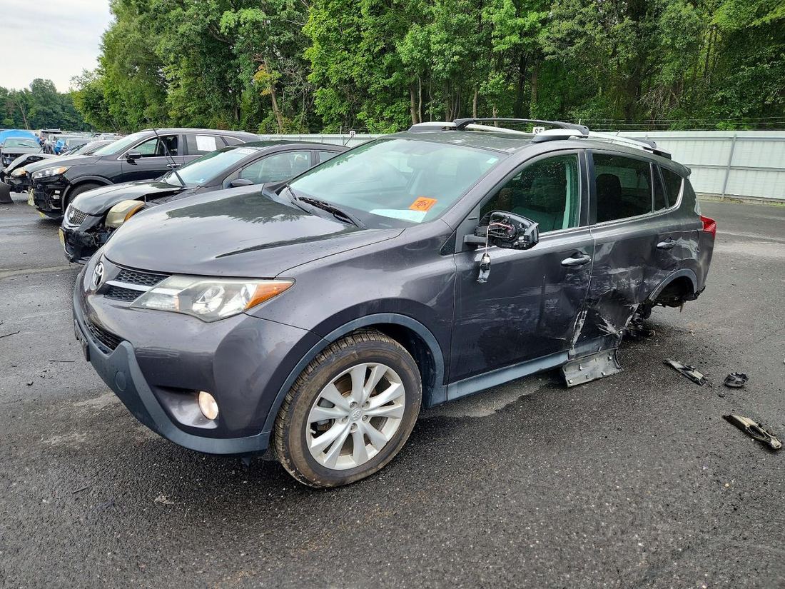 2015 TOYOTA RAV4