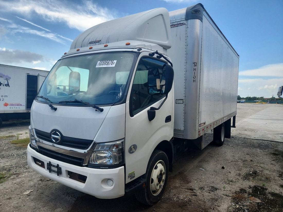 2020 HINO 195