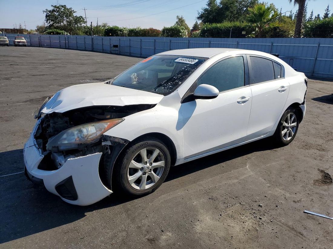 2010 MAZDA 3