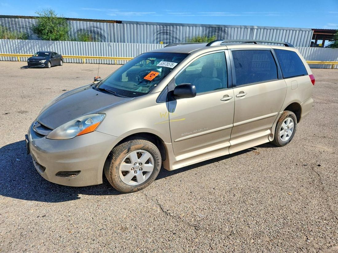 2007 TOYOTA SIENNA