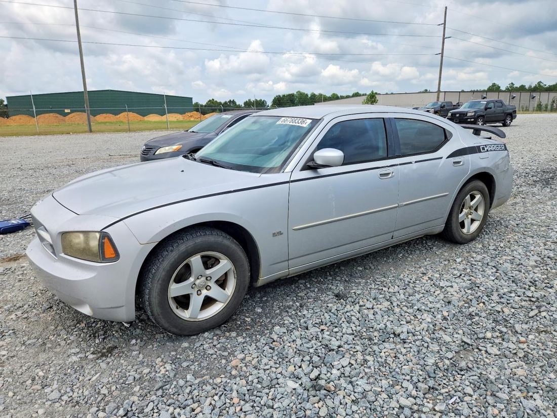 2010 DODGE CHARGER