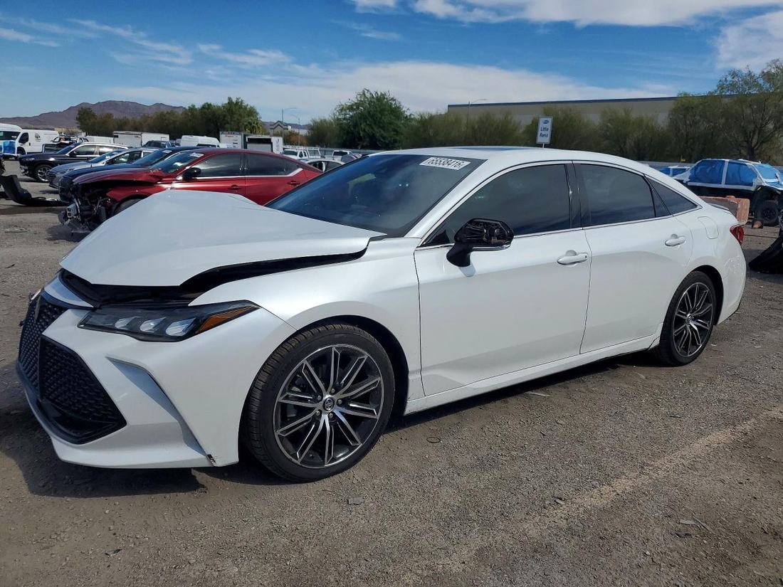 2019 TOYOTA AVALON