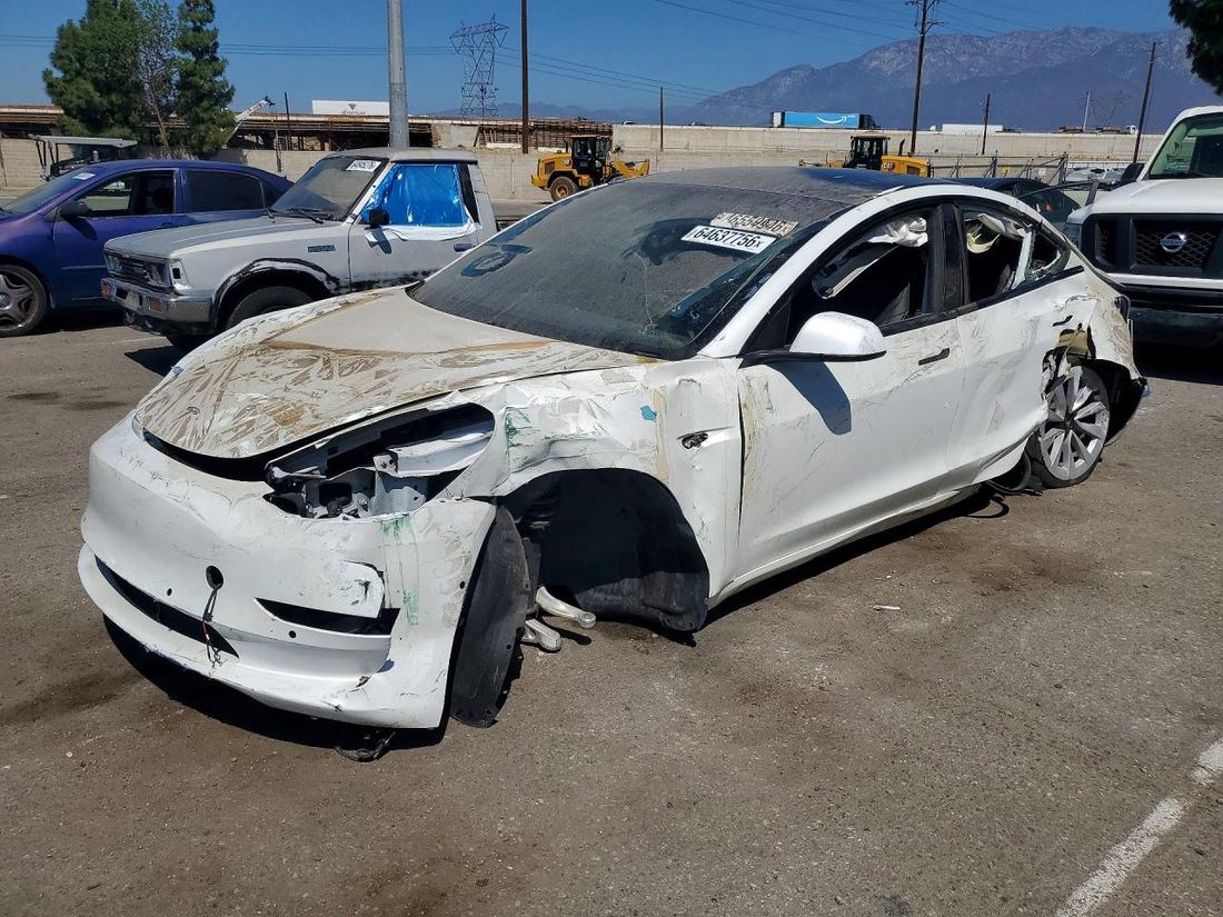 2022 TESLA MODEL 3