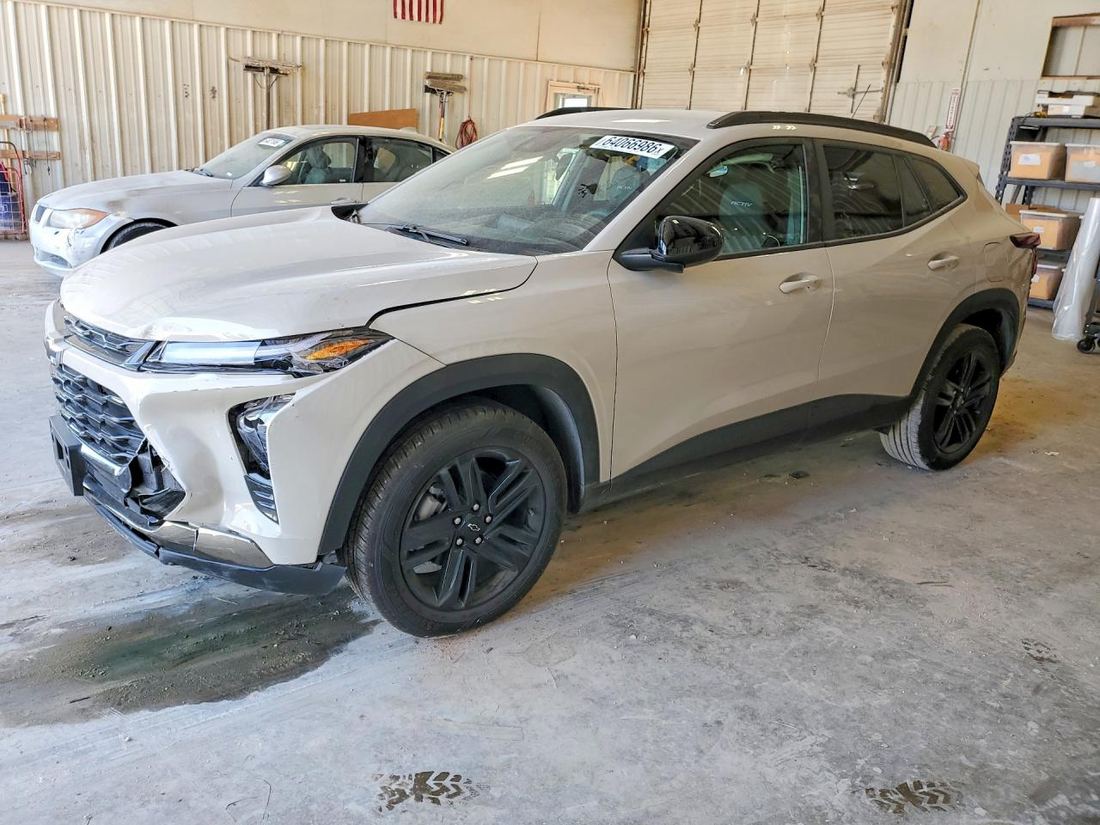 2026 CHEVROLET TRAX