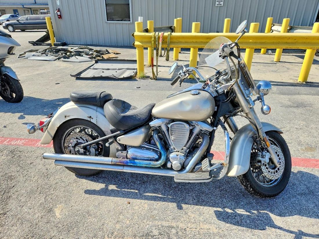 2001 YAMAHA XV1600
