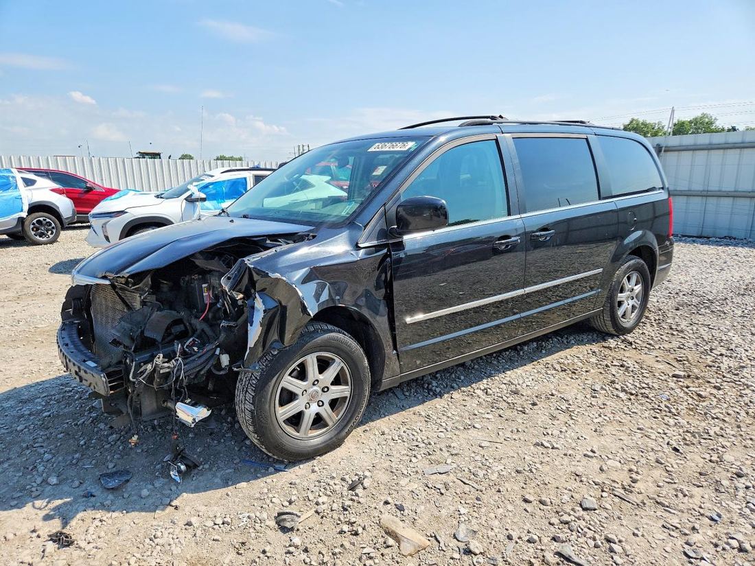 2010 CHRYSLER TOWN & COUNTRY