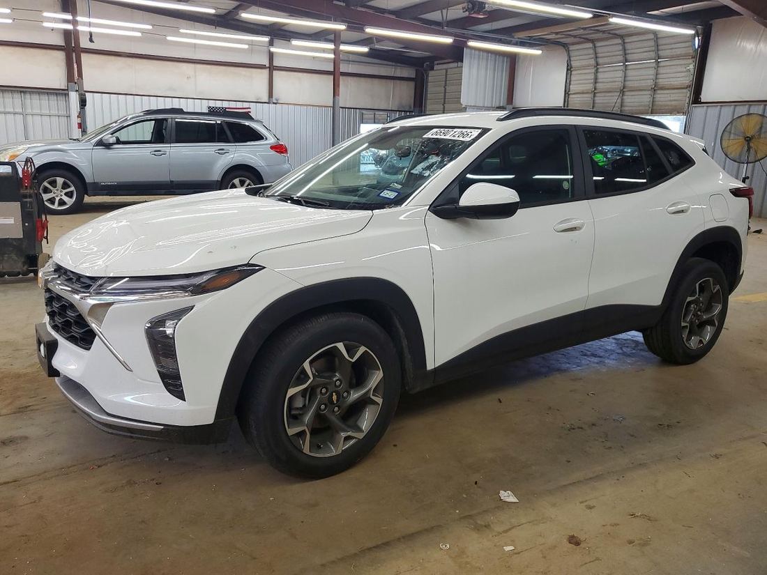 2026 CHEVROLET TRAX