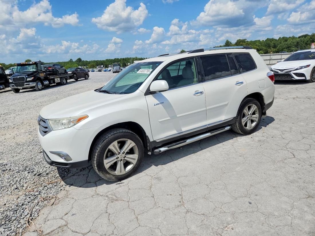 2013 TOYOTA HIGHLANDER