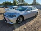 2020 LEXUS ES