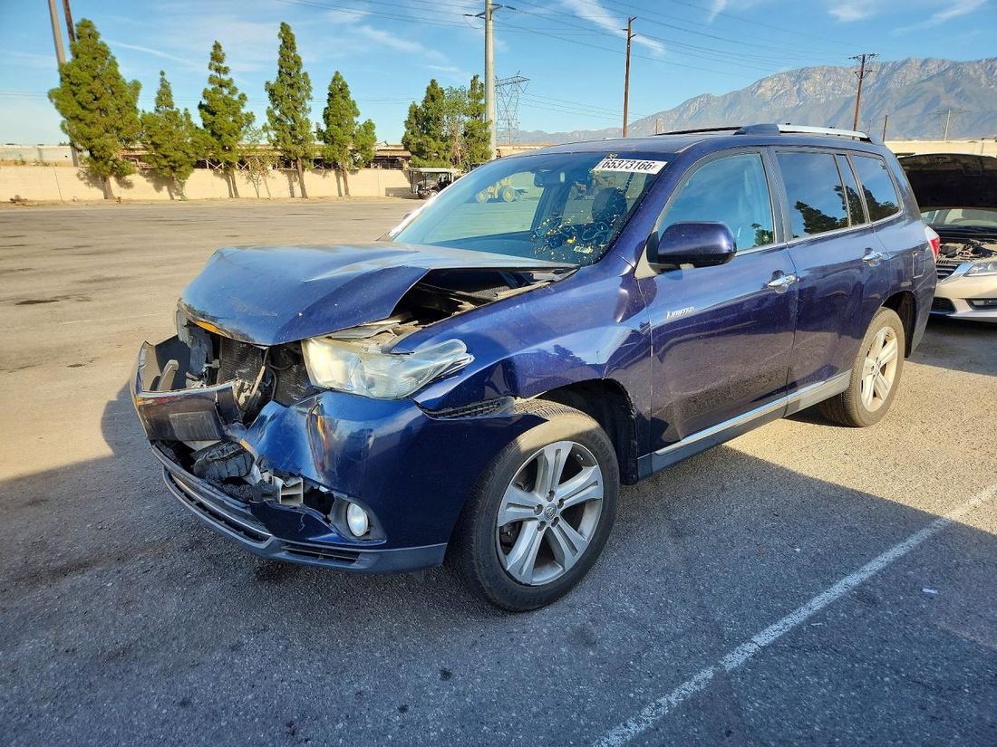 2012 TOYOTA HIGHLANDER
