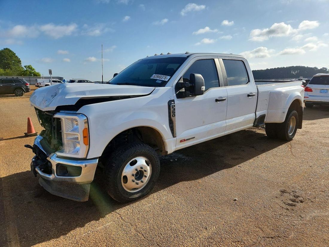 2024 FORD F350