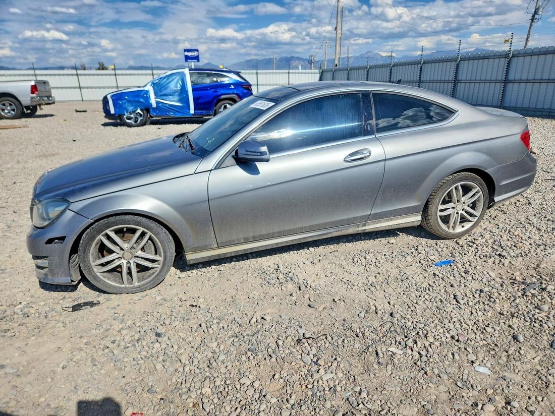 2015 MERCEDES-BENZ C