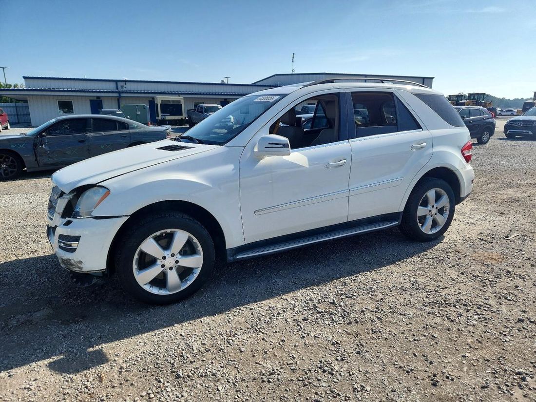 2011 MERCEDES-BENZ ML