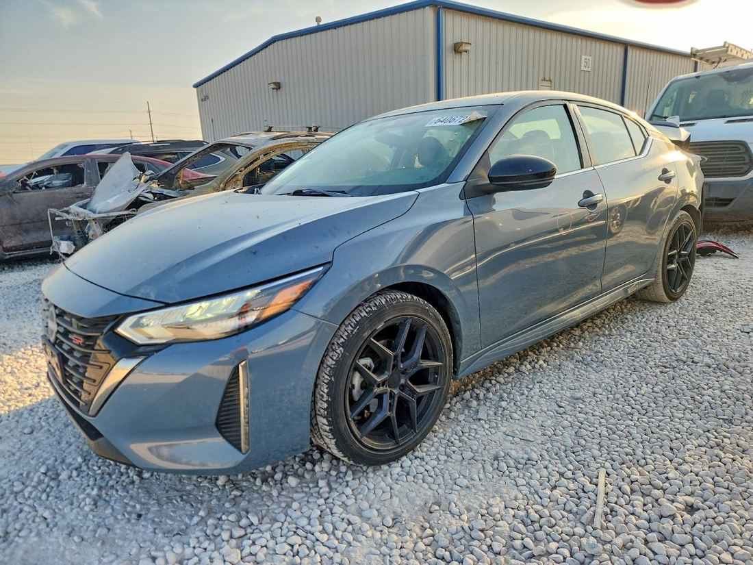 2024 NISSAN SENTRA