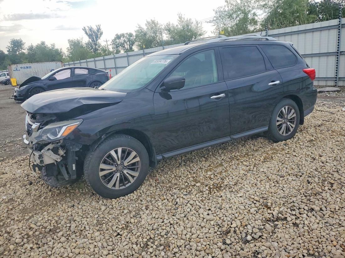 2017 NISSAN PATHFINDER