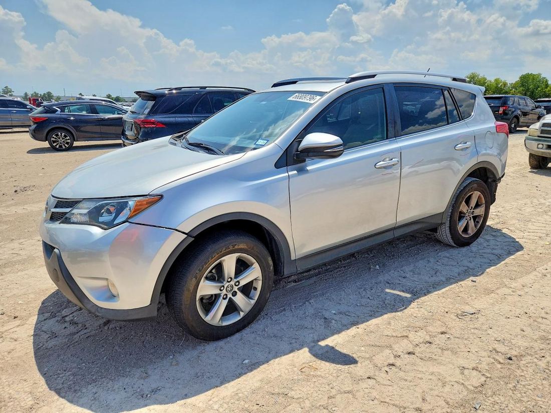 2015 TOYOTA RAV4