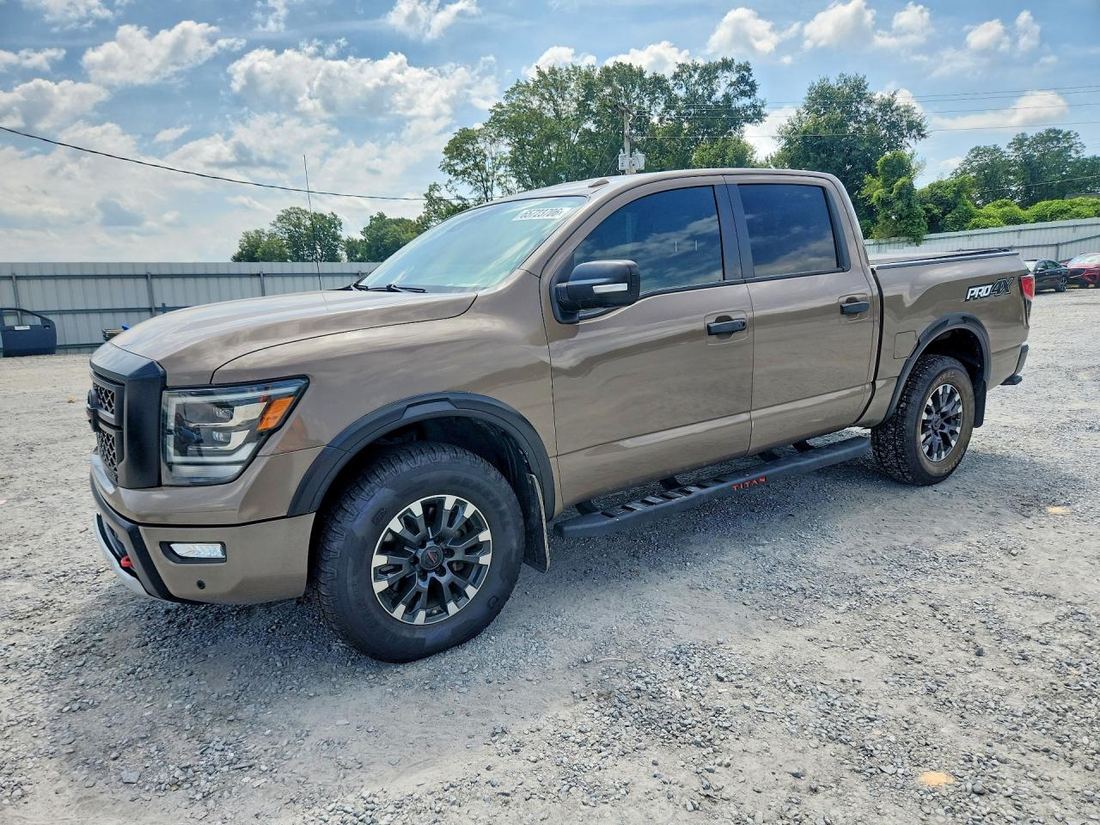 2020 NISSAN TITAN