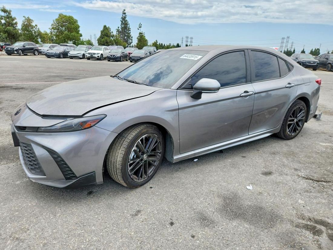 2026 TOYOTA CAMRY