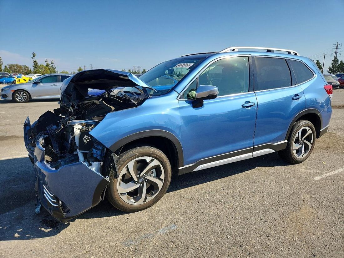 2024 SUBARU FORESTER