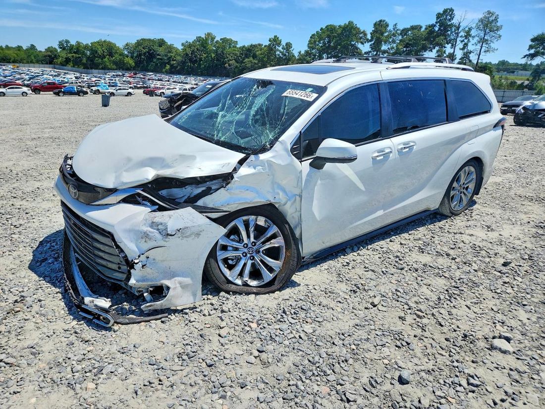 2023 TOYOTA SIENNA