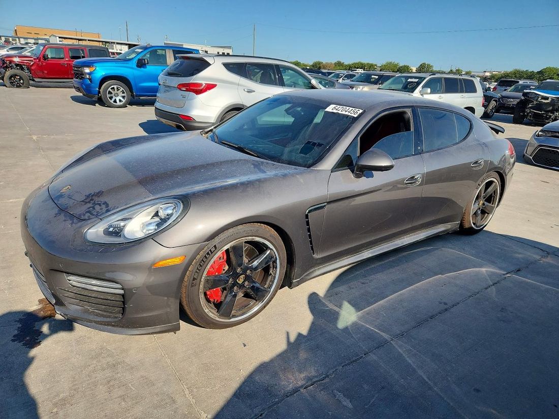 2015 PORSCHE PANAMERA