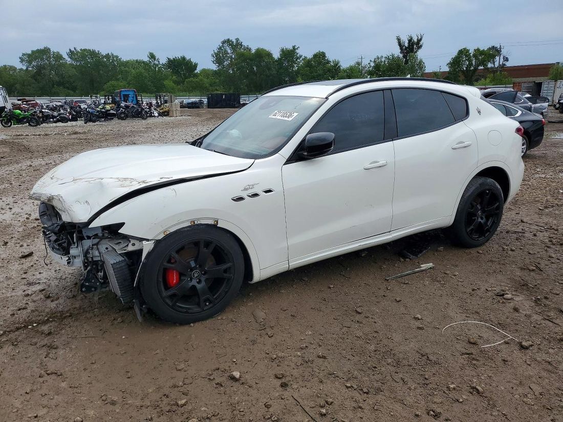 2022 MASERATI LEVANTE