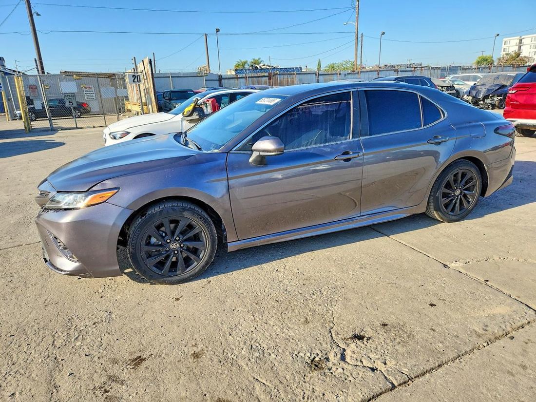 2019 TOYOTA CAMRY