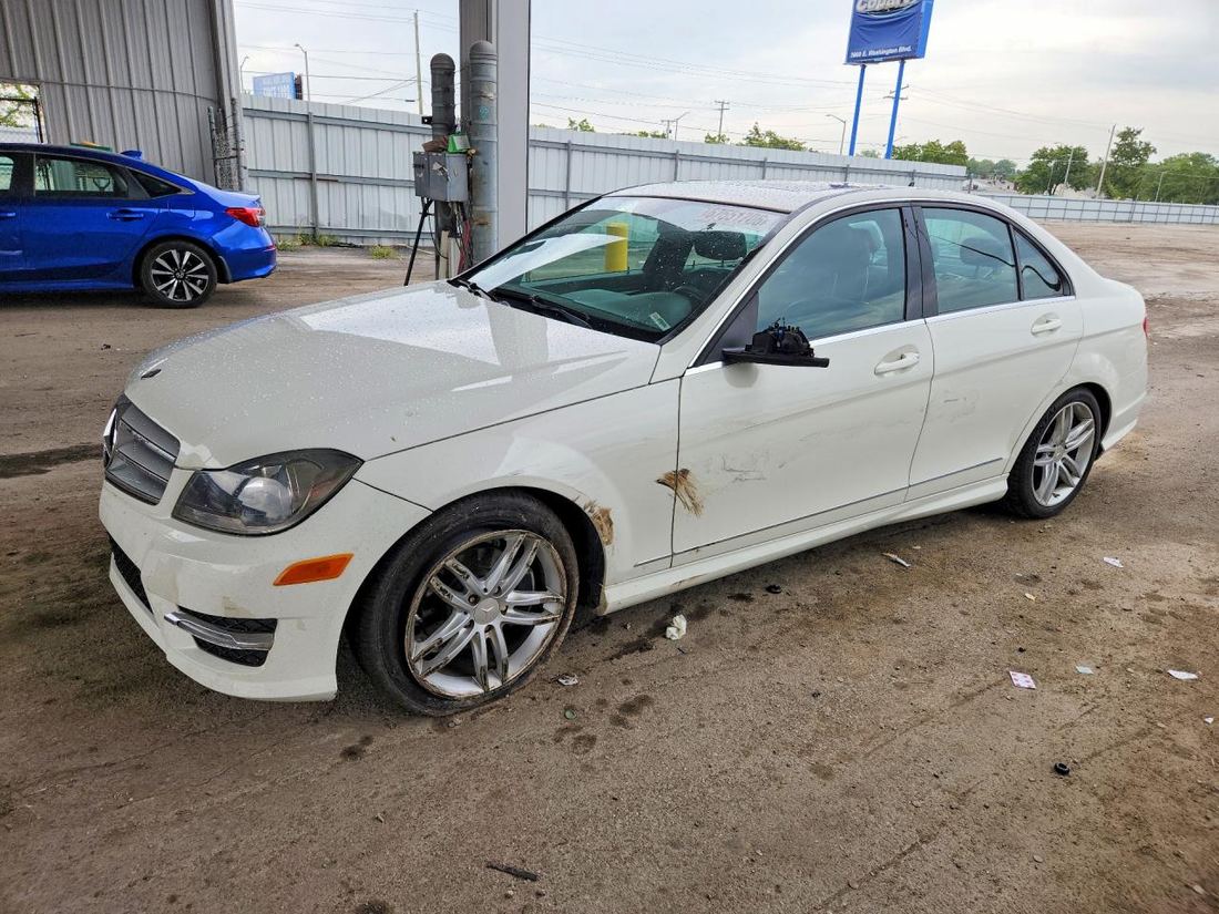 2012 MERCEDES-BENZ C
