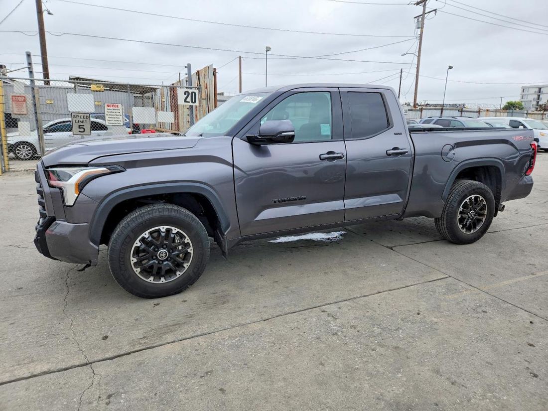 2022 TOYOTA TUNDRA