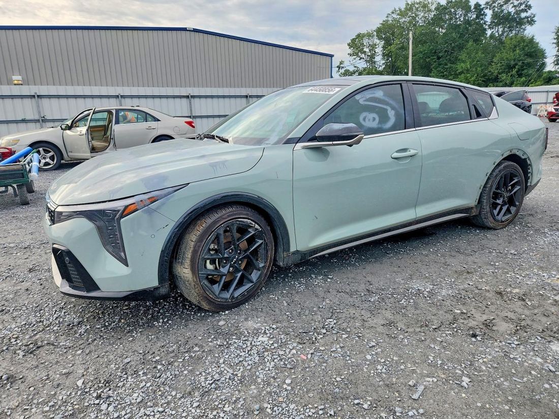 2025 KIA K4