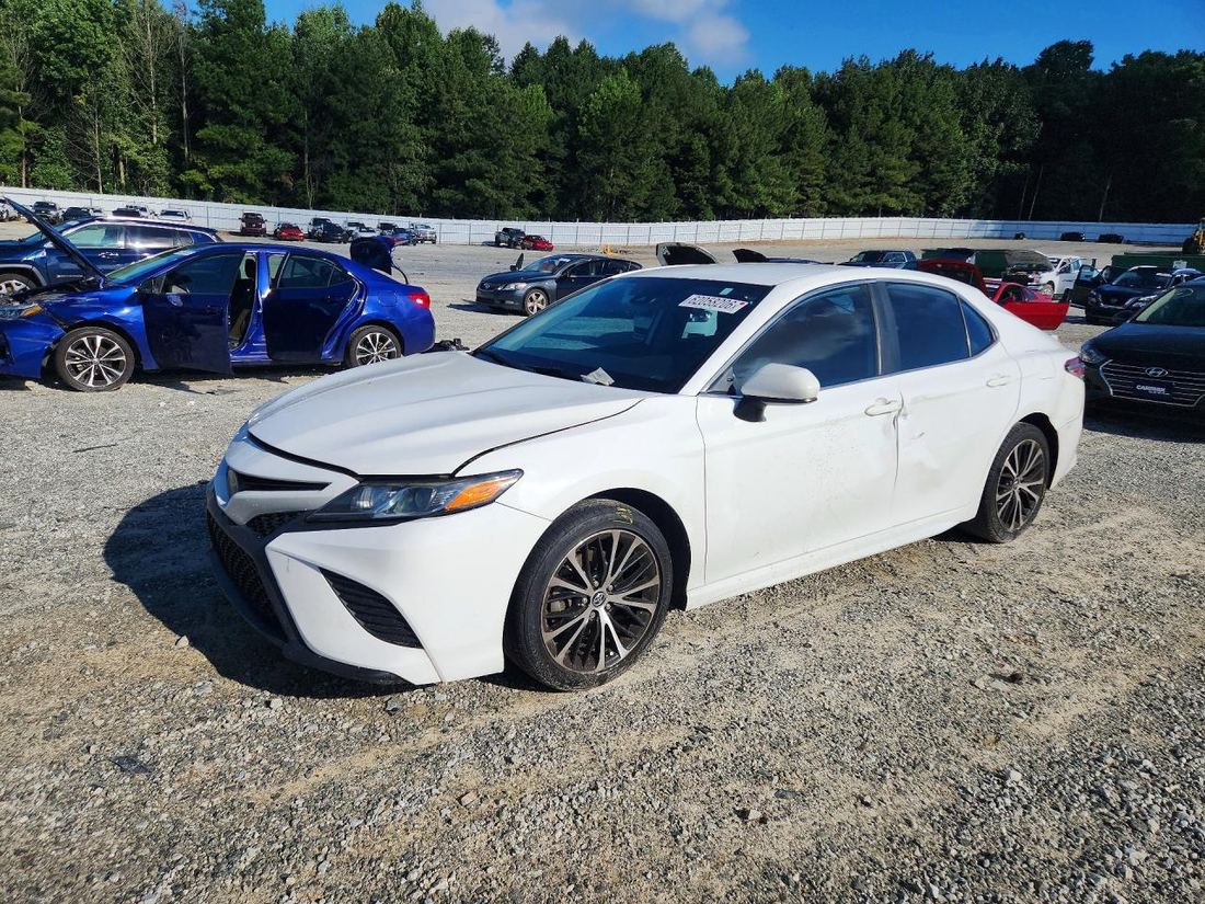 2020 TOYOTA CAMRY