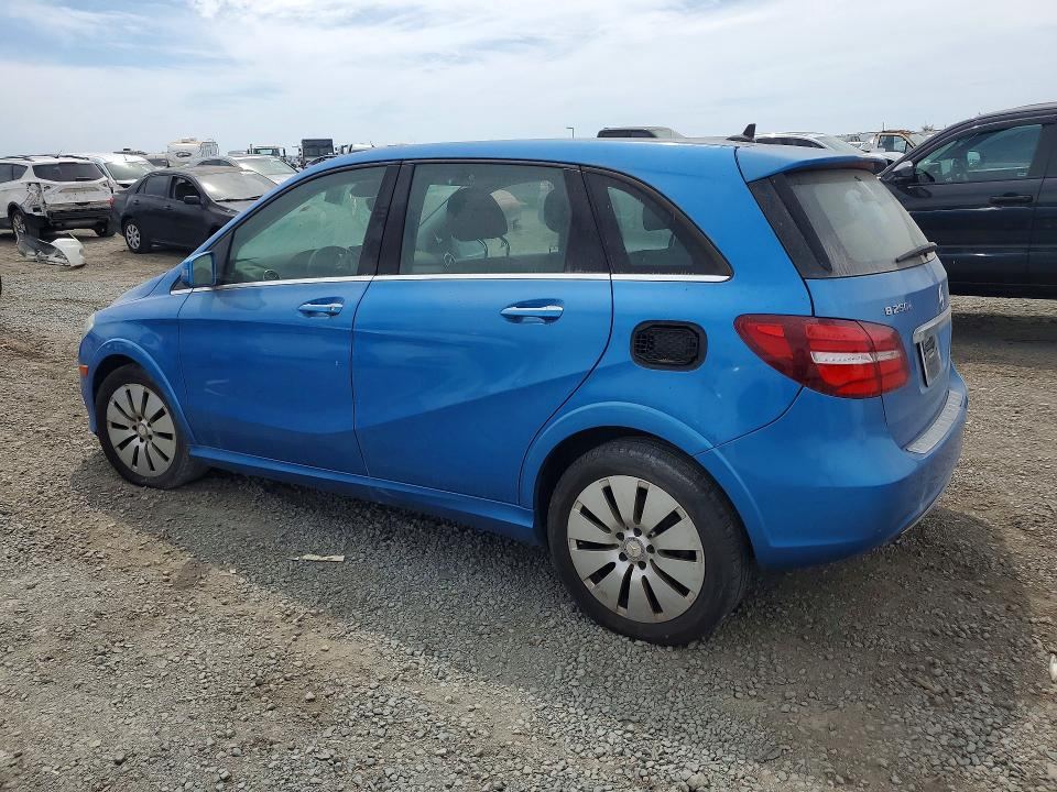 2016 MERCEDES-BENZ B