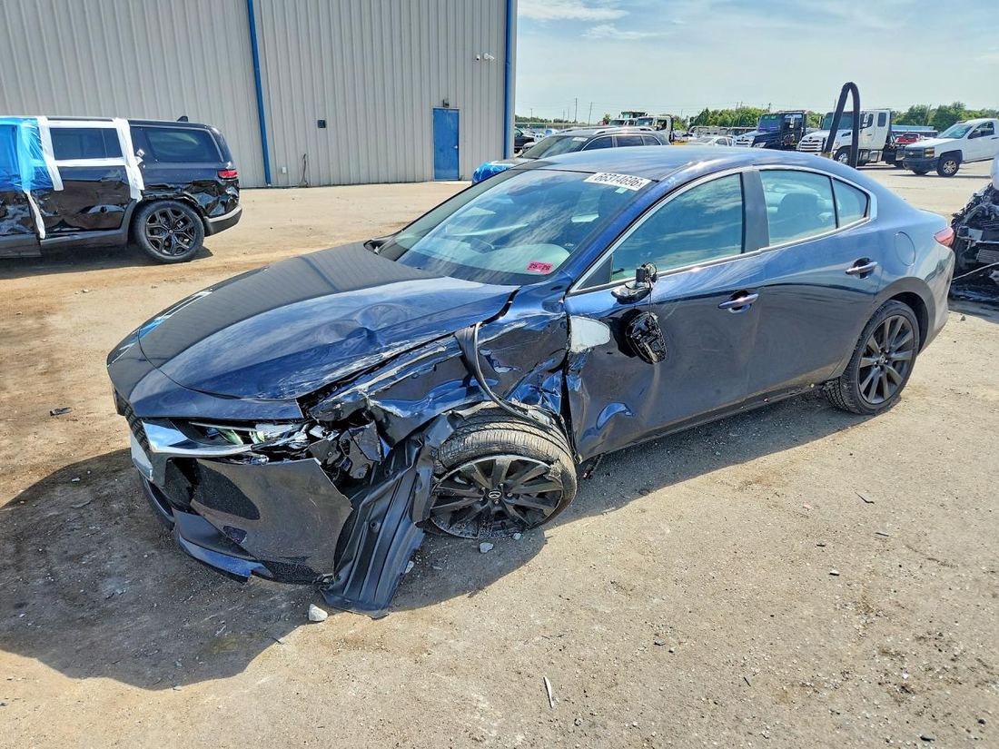 2026 MAZDA 3