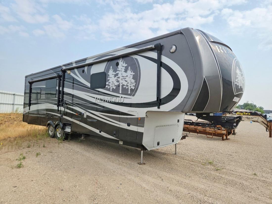 2016 REDWOOD TRVL TRL