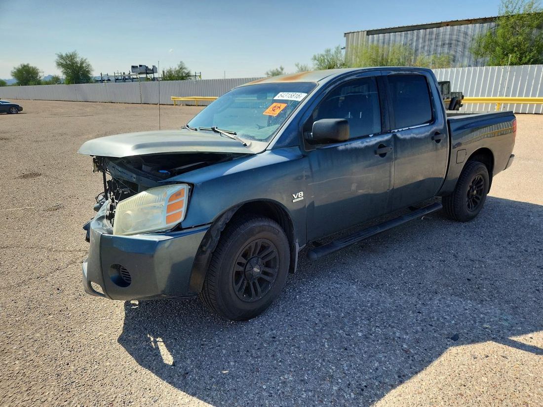 2004 NISSAN TITAN