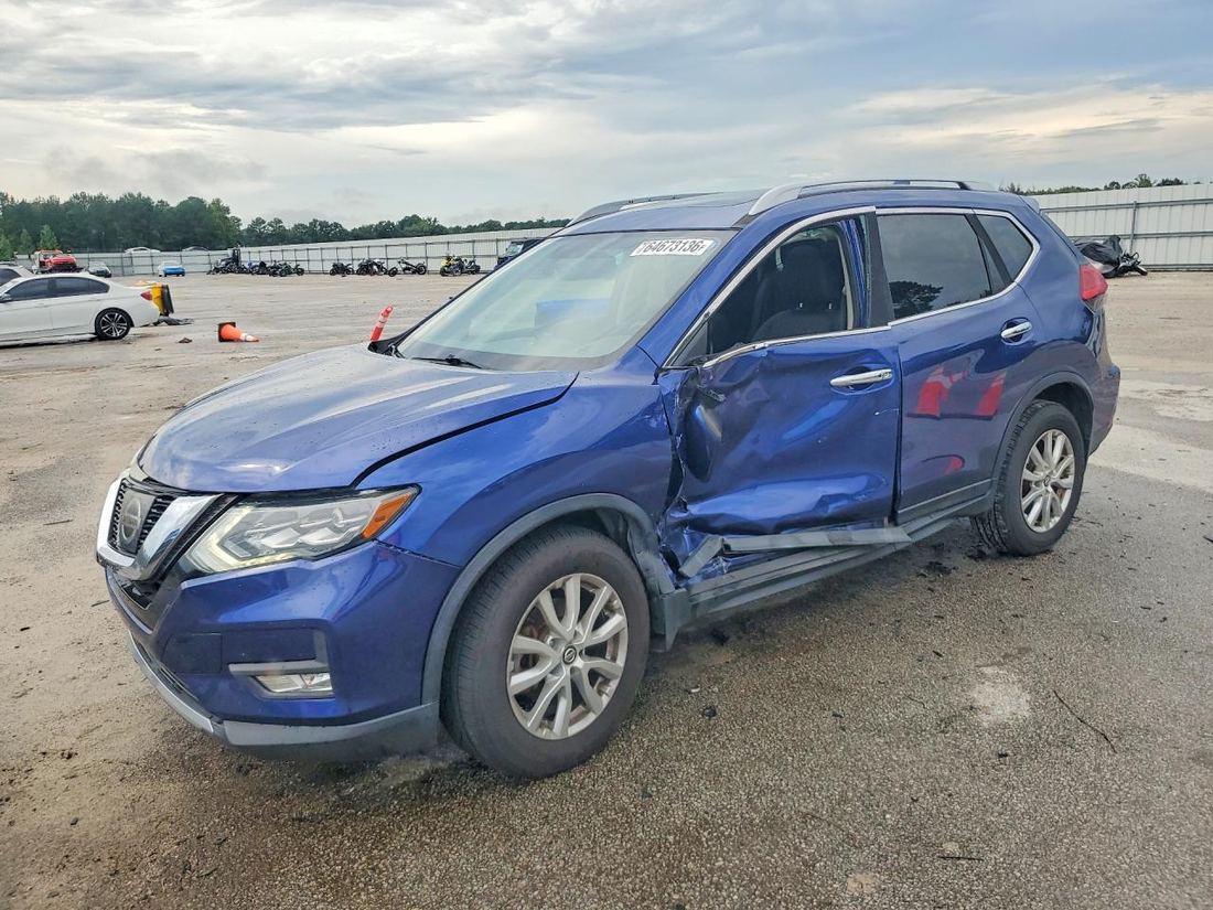 2017 NISSAN ROGUE