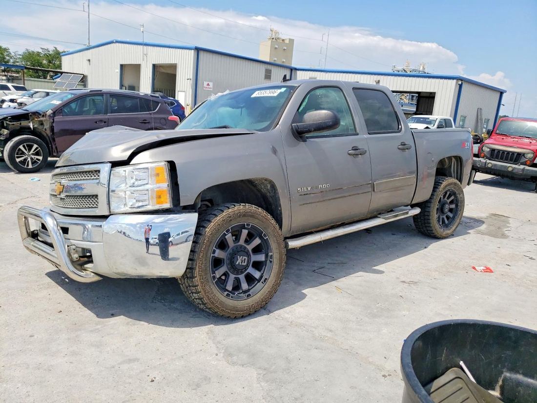 2013 CHEVROLET SILVERADO