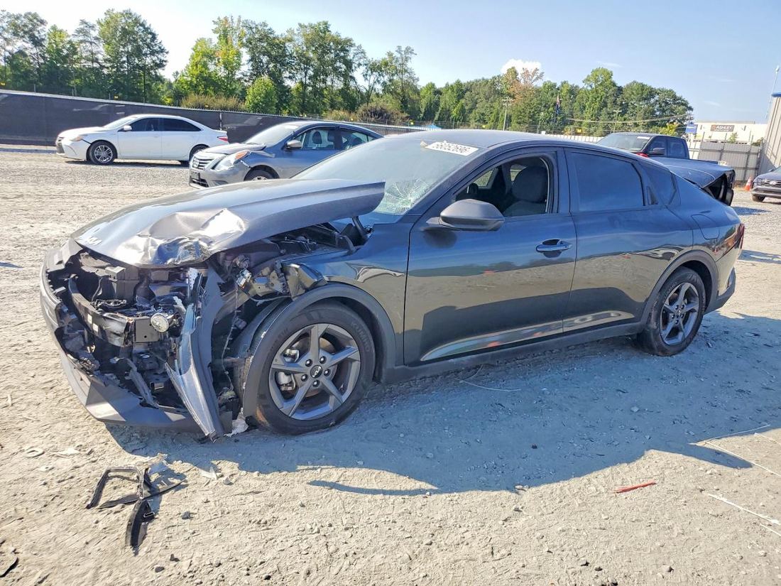 2025 KIA K4