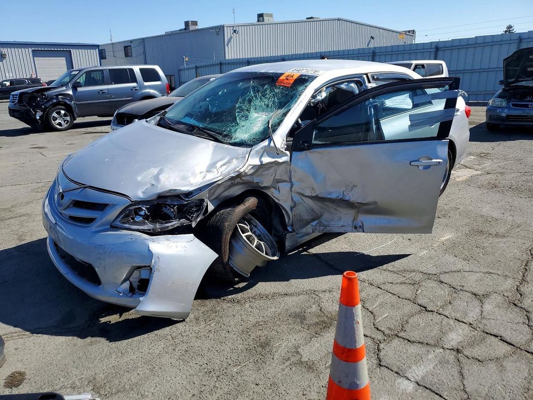 2012 TOYOTA COROLLA