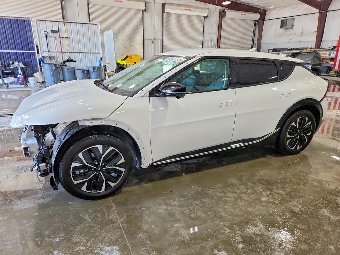 2024 KIA EV6