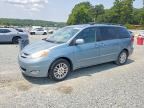 2009 TOYOTA SIENNA