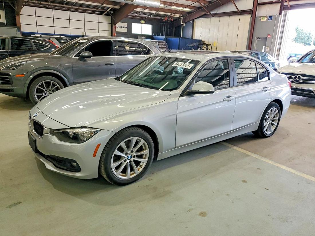 2016 BMW 320