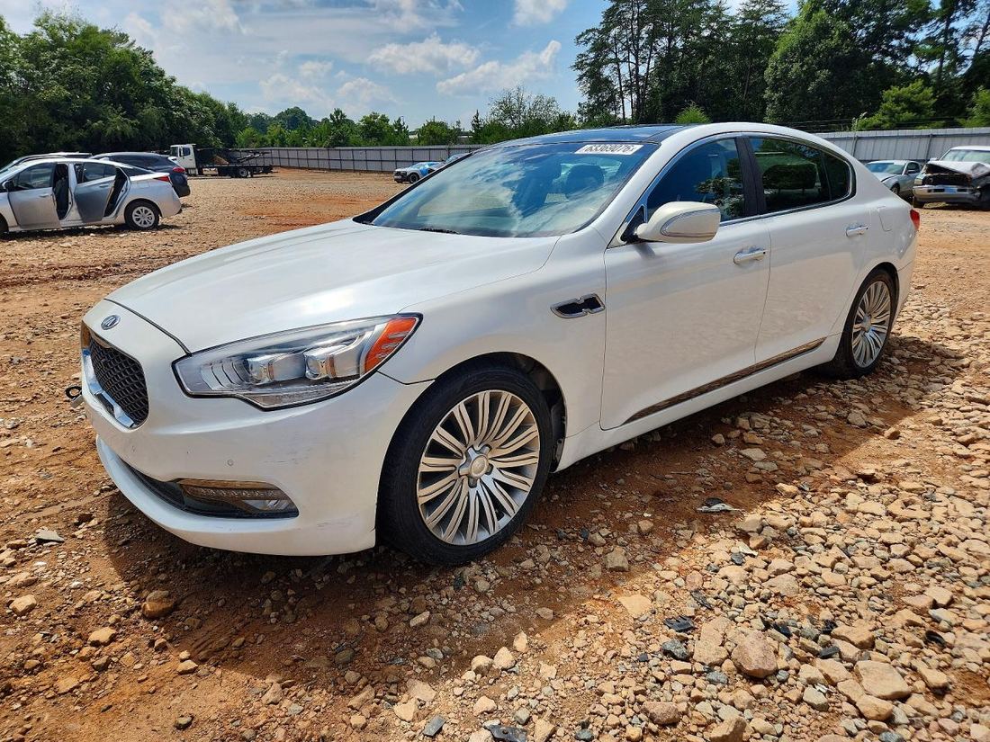 2015 KIA K900